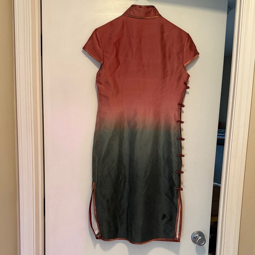 Vintage Embroidered Ombre Mandarin Dress - salmon to slate blue - Picture 3 of 7